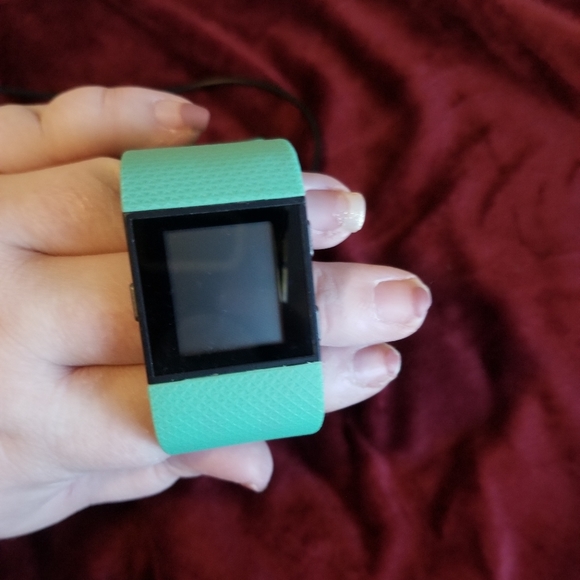 Fitbit - Picture 2 of 4